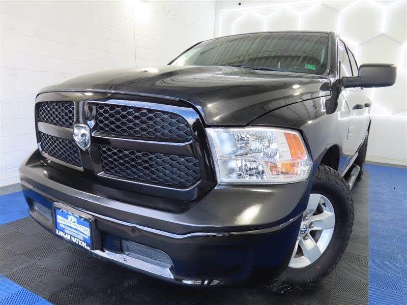 2017 RAM 1500 Tradesman Crew Cab RWD