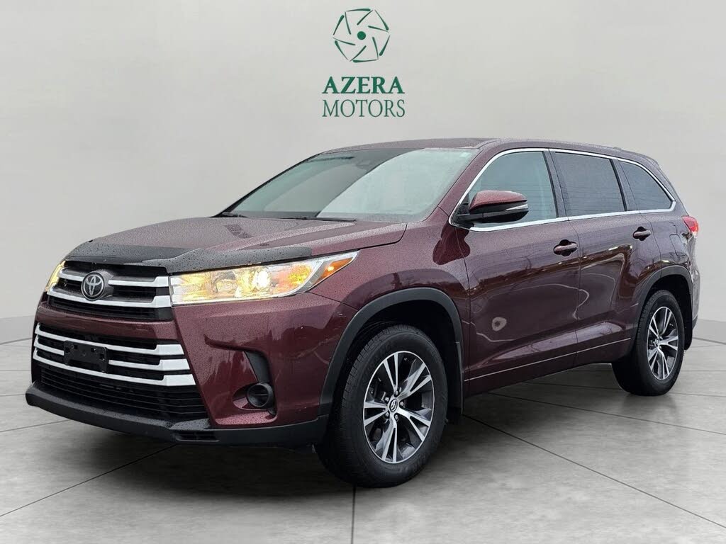 Toyota Highlander LE AWD 2017