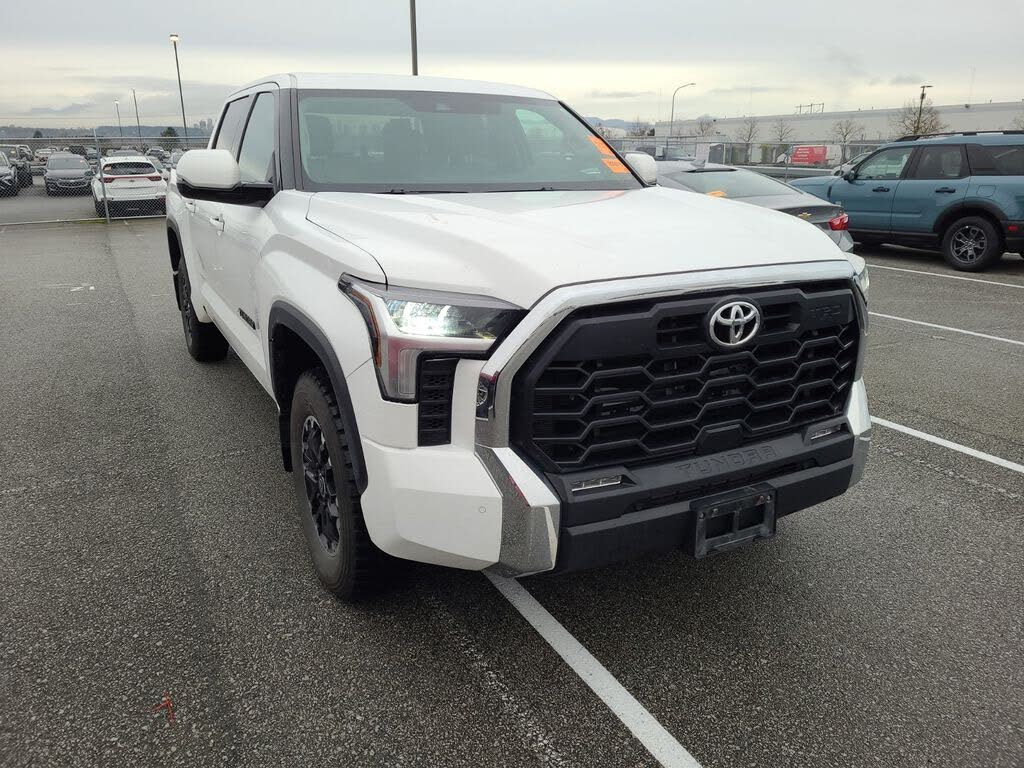 2023 Toyota Tundra SR5 CrewMax Cab 4WD