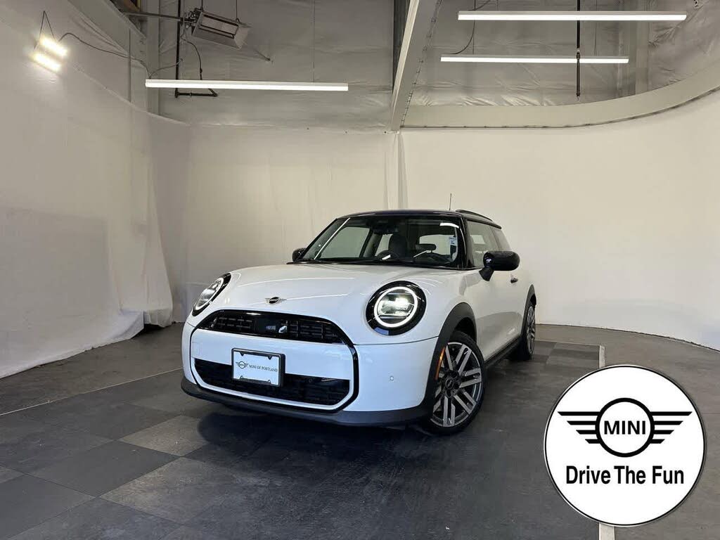 2025 MINI Cooper 2-Door Hatchback FWD