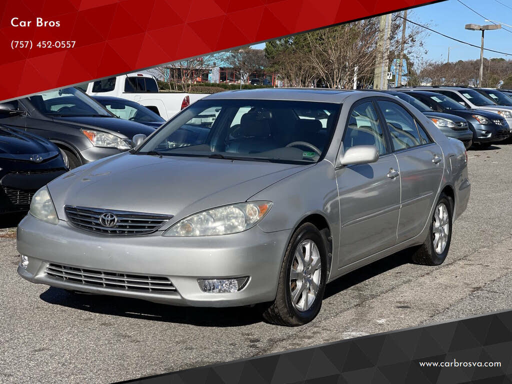 2005 Toyota Camry XLE V6 FWD