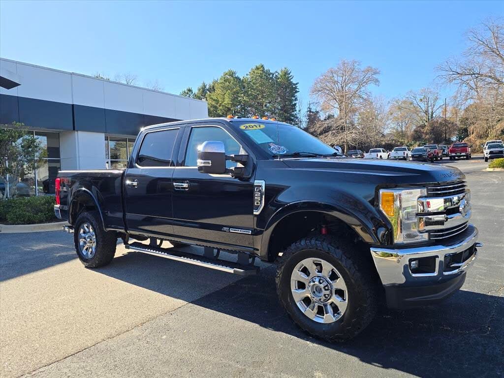2017 Ford F-250 Super Duty Lariat Crew Cab 4WD
