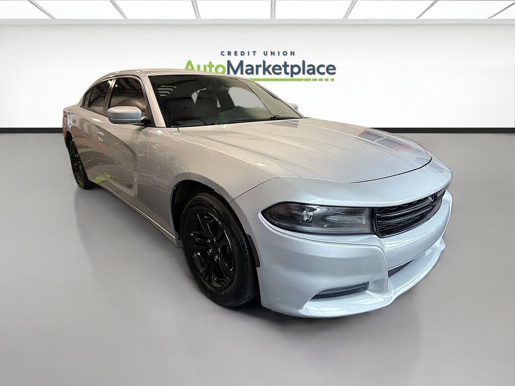 2020 Dodge Charger SXT RWD