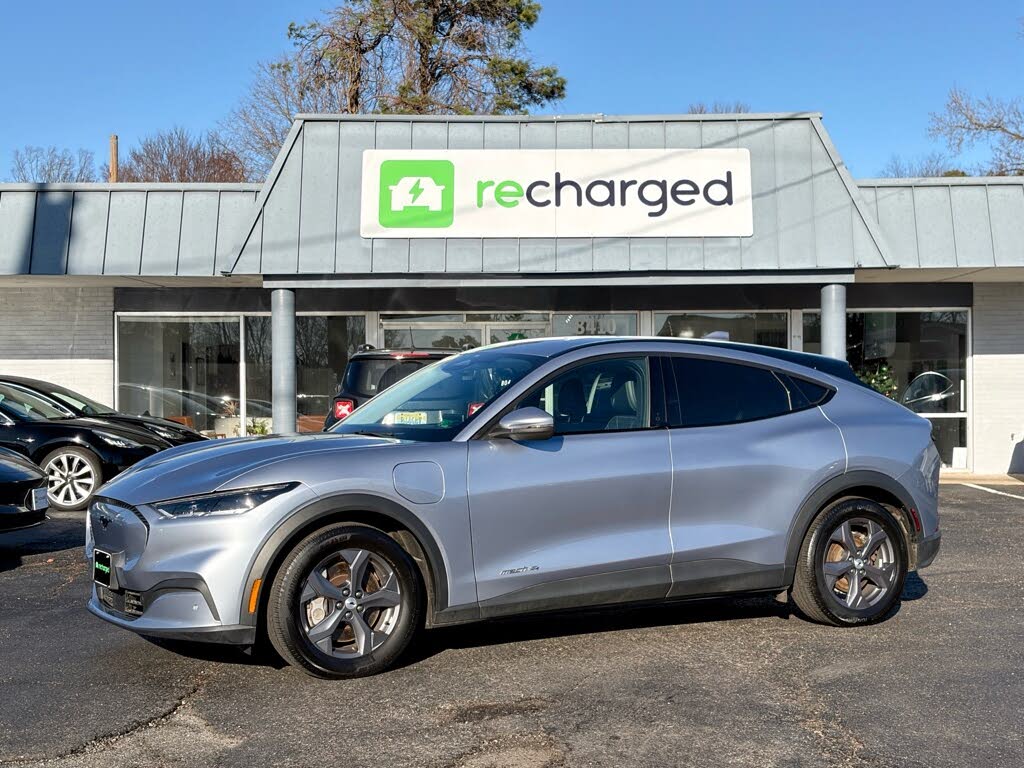 2022 Ford Mustang Mach-E Select AWD