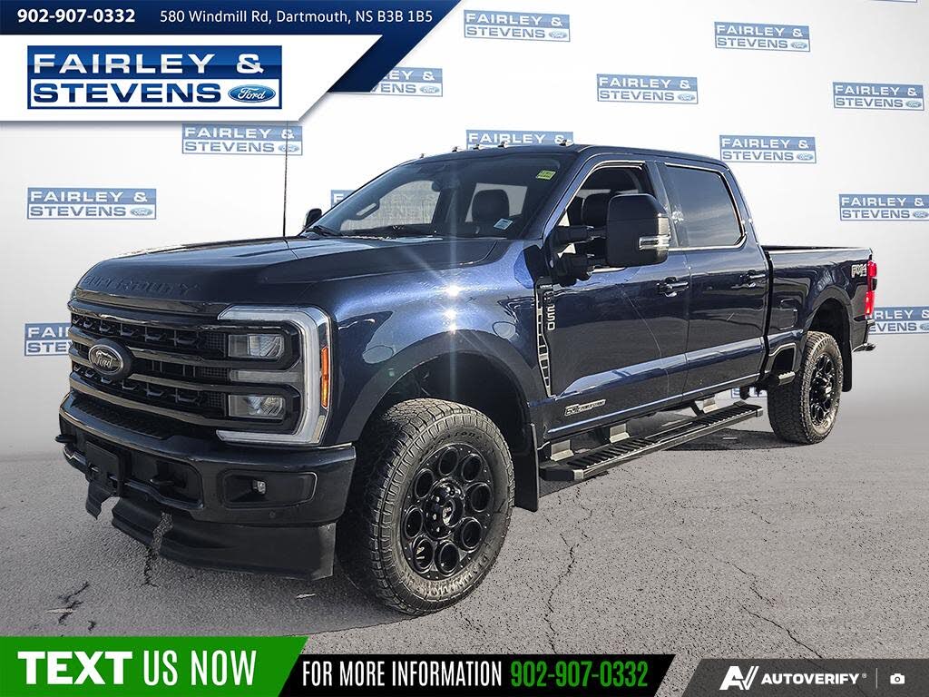 2023 Ford F-250 Super Duty Lariat Crew Cab 4WD