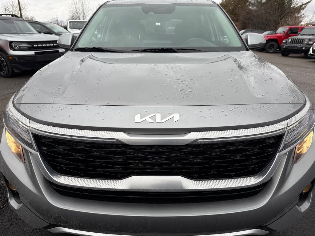 2023 Kia Seltos EX AWD