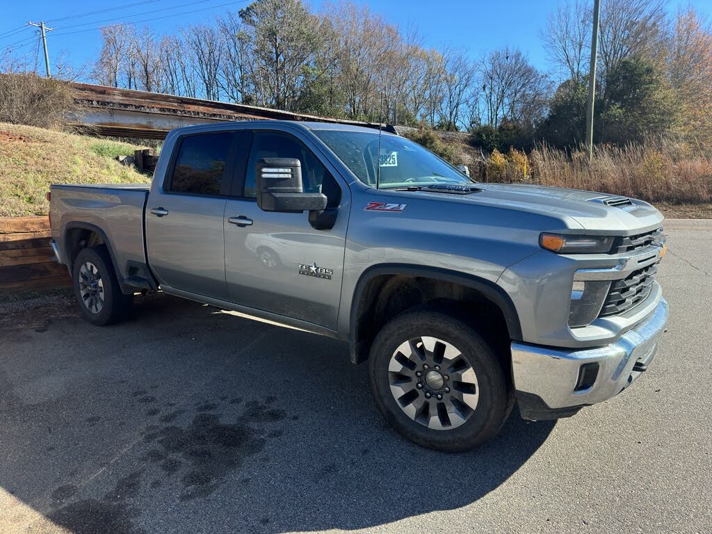 2024 Chevrolet Silverado 2500HD LT Crew Cab 4WD