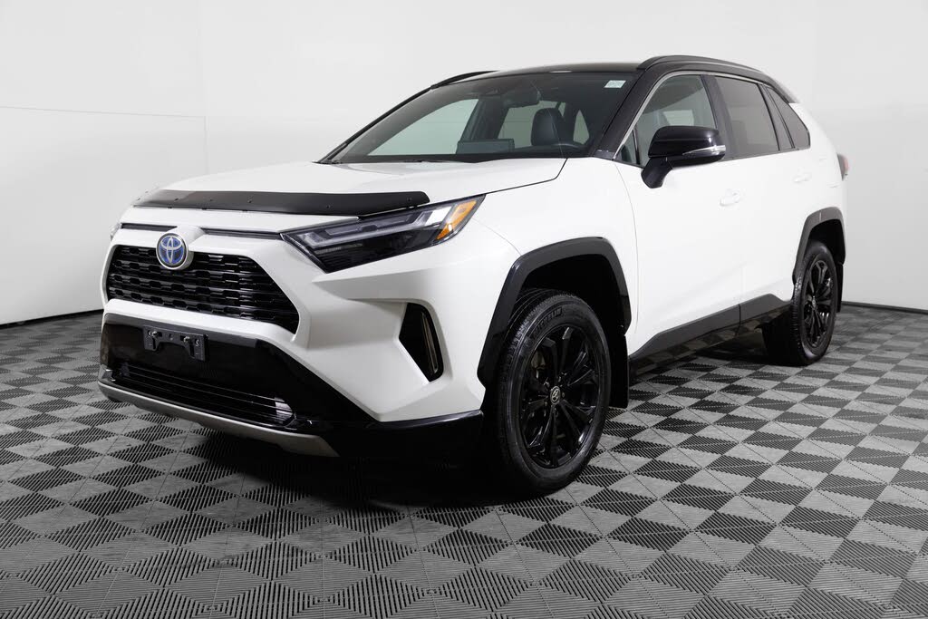 Toyota RAV4 Hybrid XSE AWD 2024