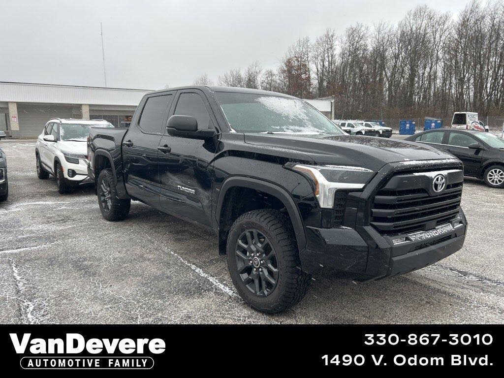 2024 Toyota Tundra SR5 CrewMax Cab 4WD