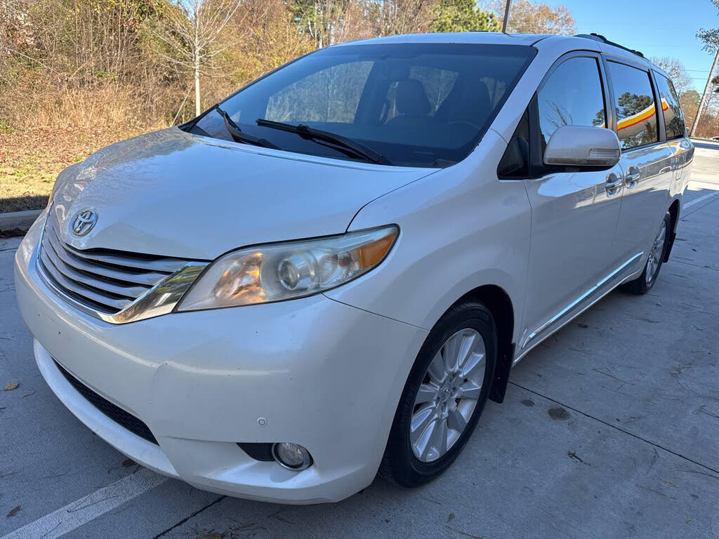 2013 Toyota Sienna Limited 7-Passenger