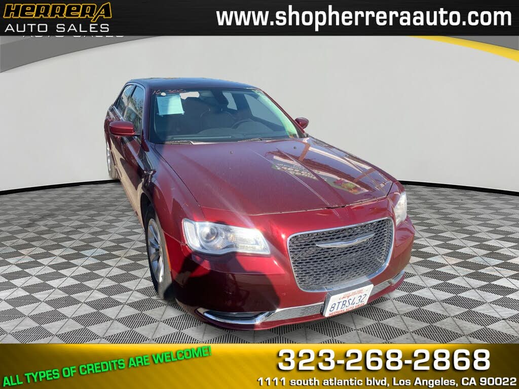 2016 Chrysler 300 Limited RWD