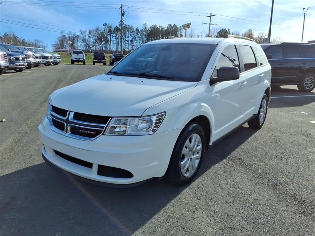 2020 Dodge Journey SE Value FWD