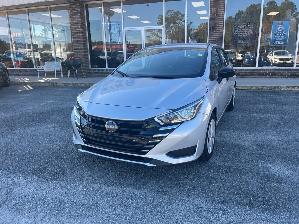 2024 Nissan Versa S FWD
