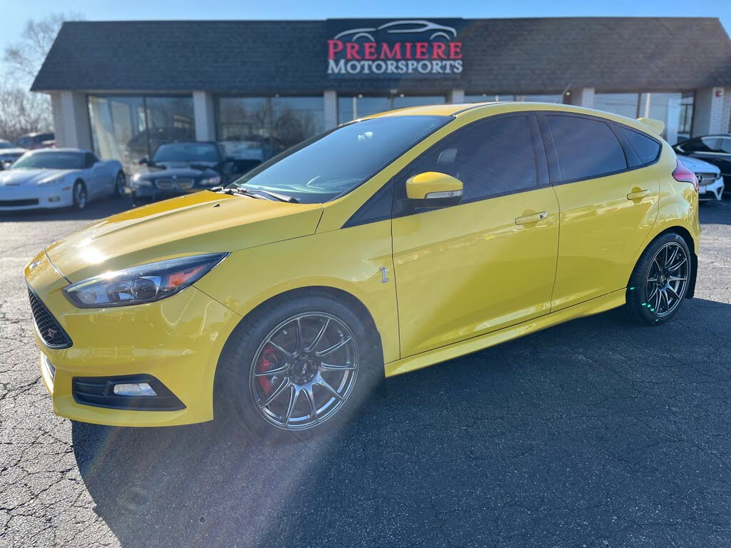 2017 Ford Focus ST