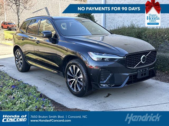 2025 Volvo XC60 B5 Plus Dark Theme AWD