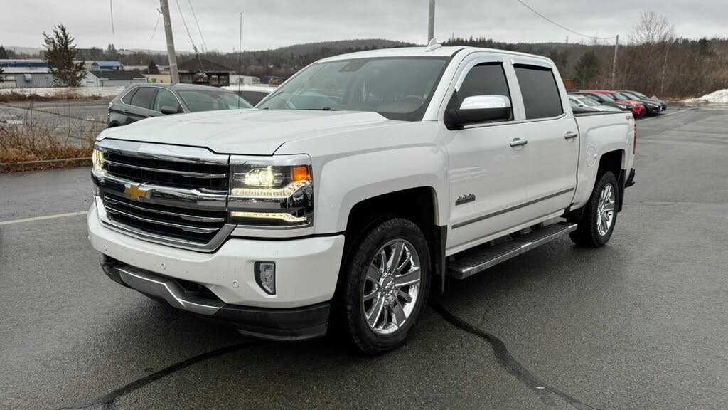 2018 Chevrolet Silverado 1500 High Country Crew Cab 4WD