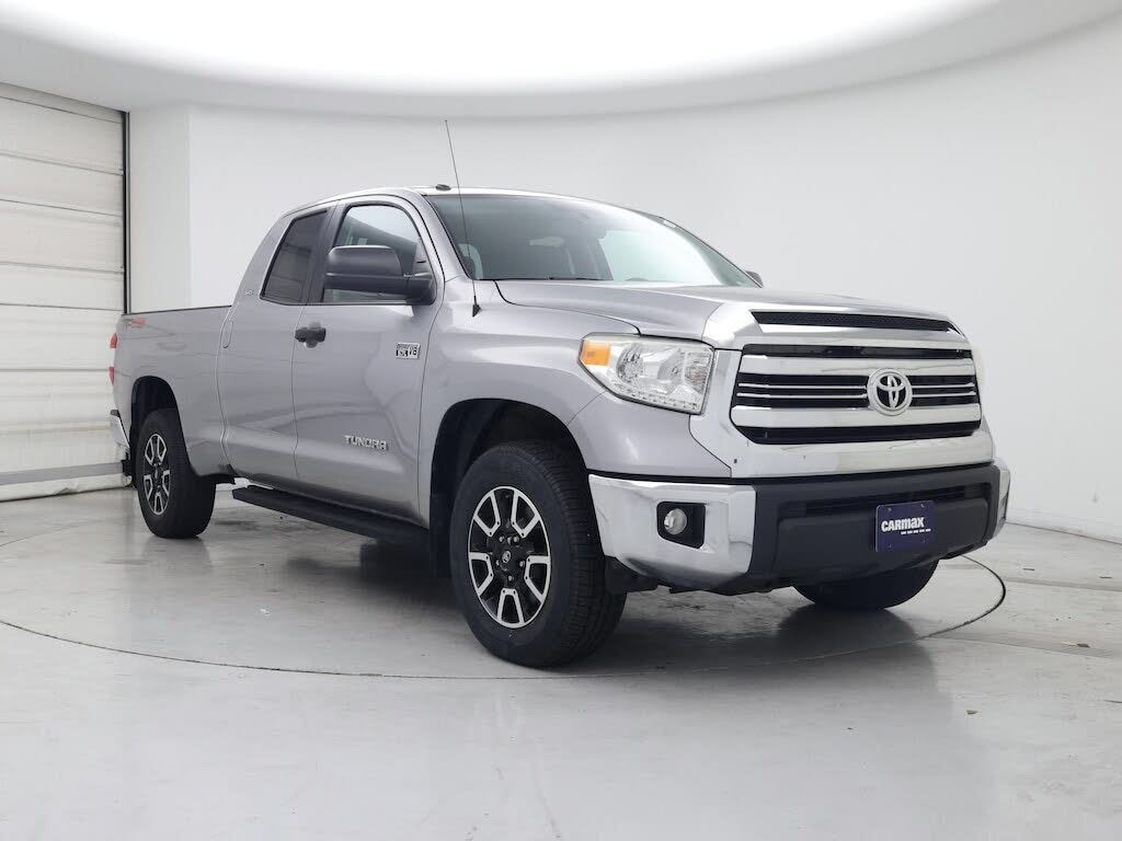 2017 Toyota Tundra SR5 Double Cab 5.7L 4WD