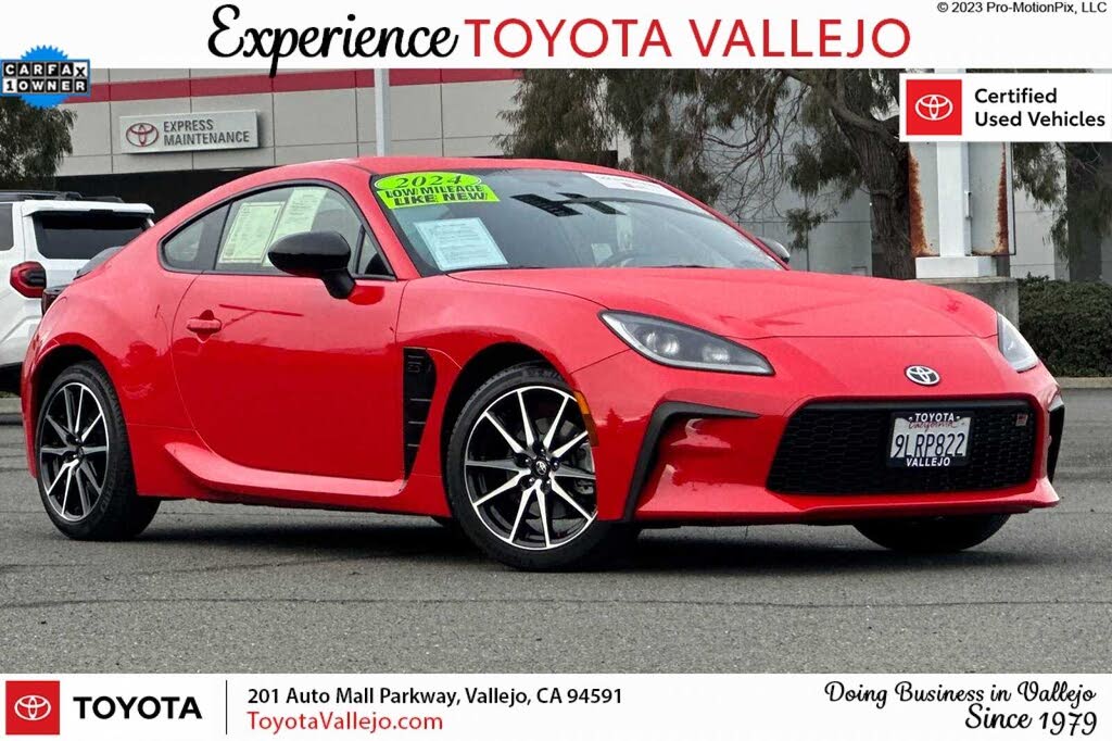 2024 Toyota GR86 RWD