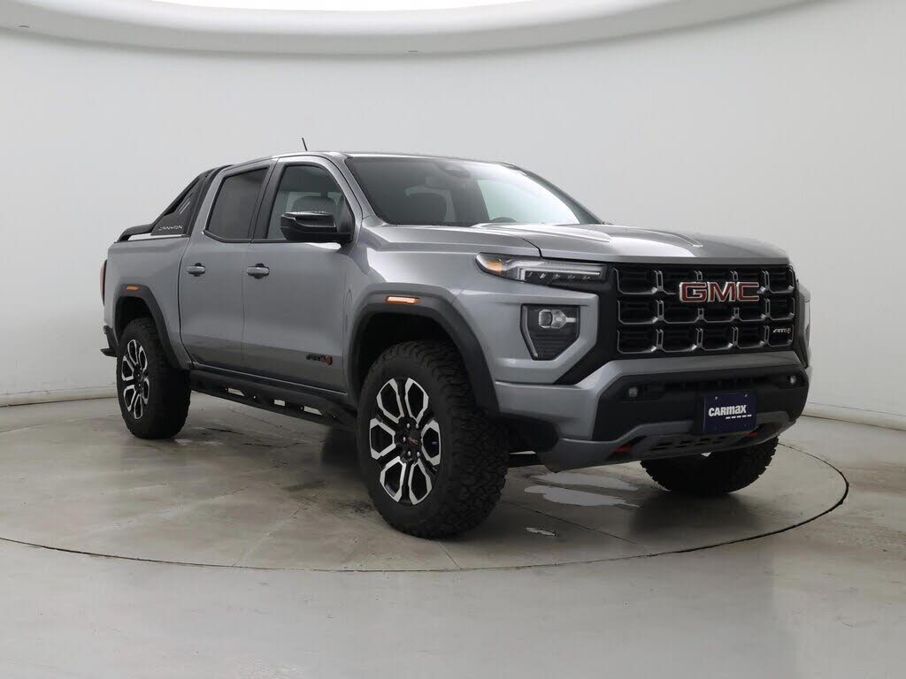 2025 GMC Canyon AT4 Crew Cab 4WD