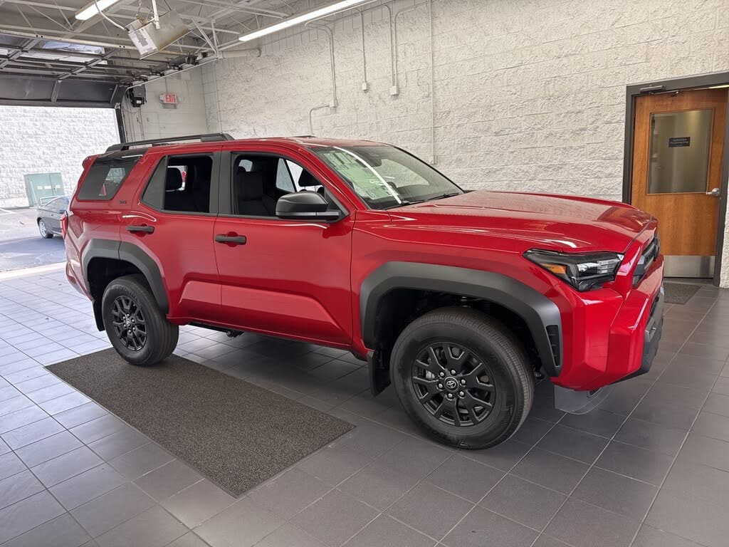 2025 Toyota 4Runner SR5 4WD
