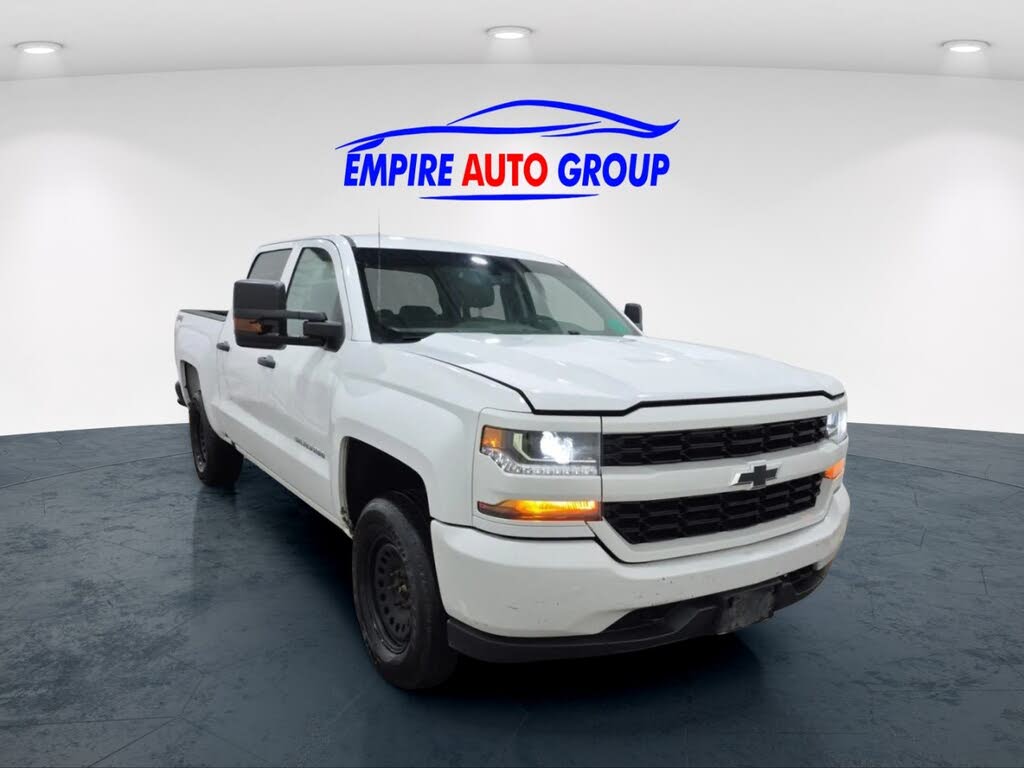 2018 Chevrolet Silverado 1500 Custom Crew Cab 4WD