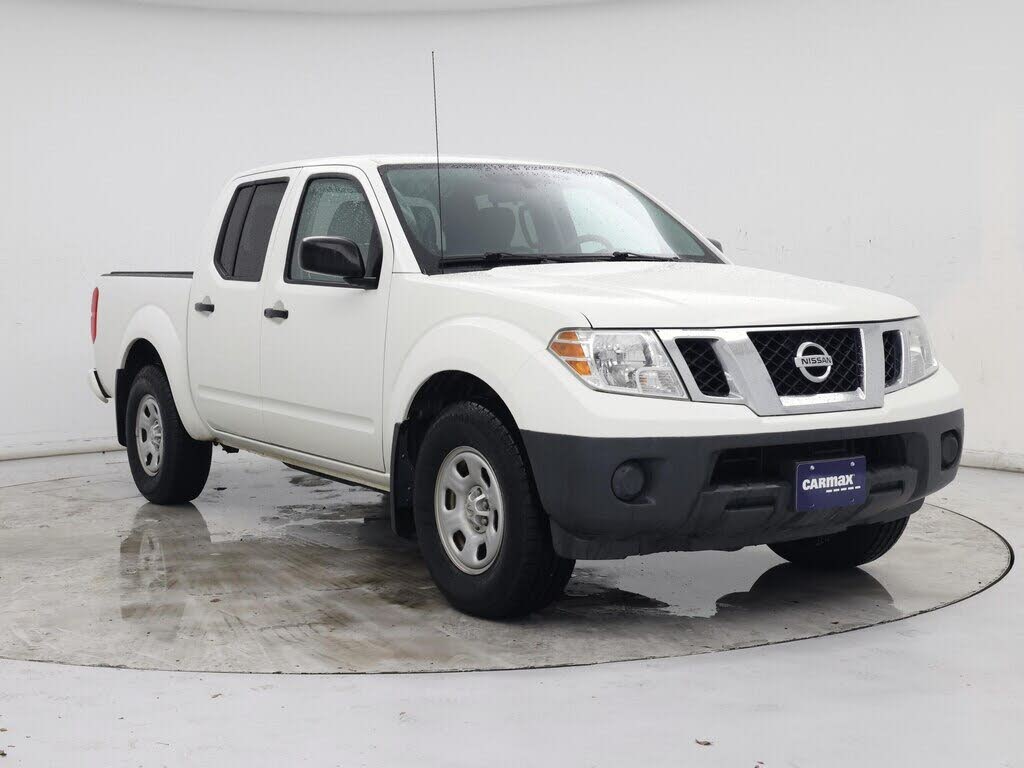 2018 Nissan Frontier S Crew Cab