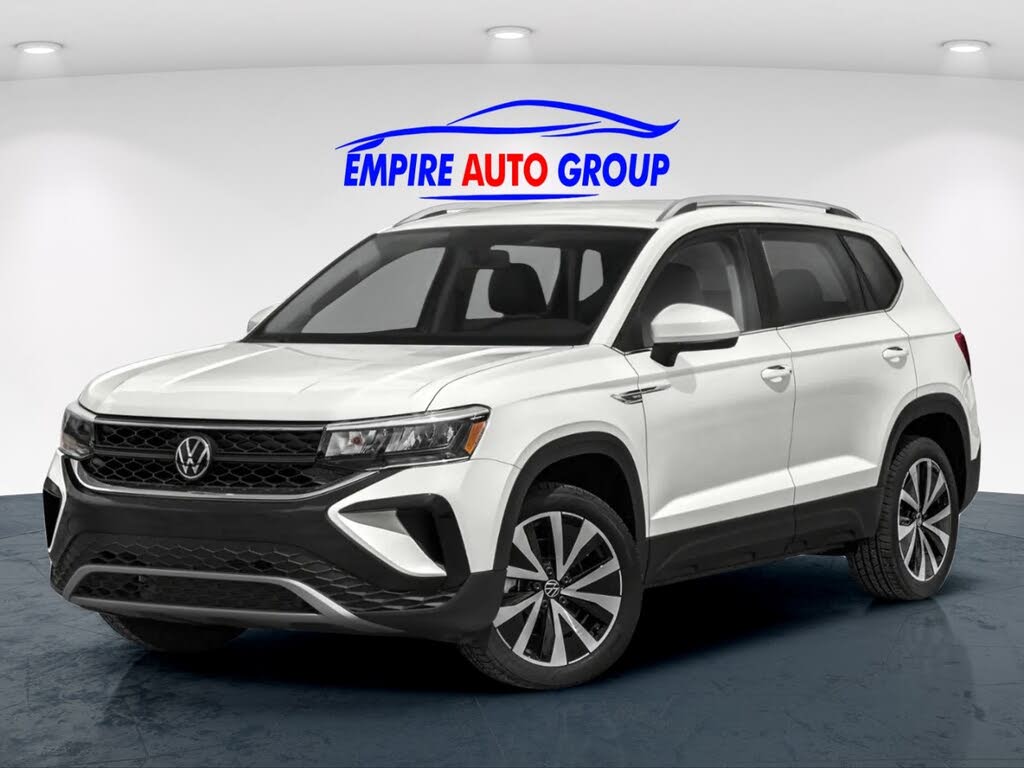 2024 Volkswagen Taos SE FWD