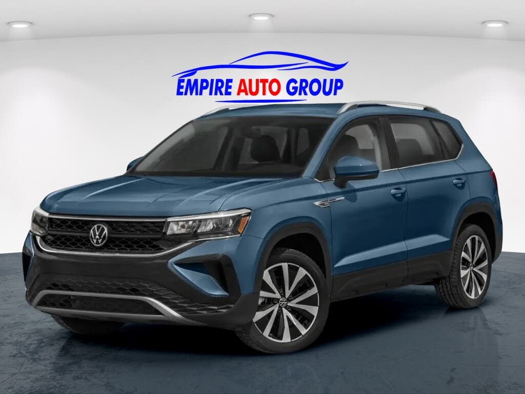 2024 Volkswagen Taos SE FWD