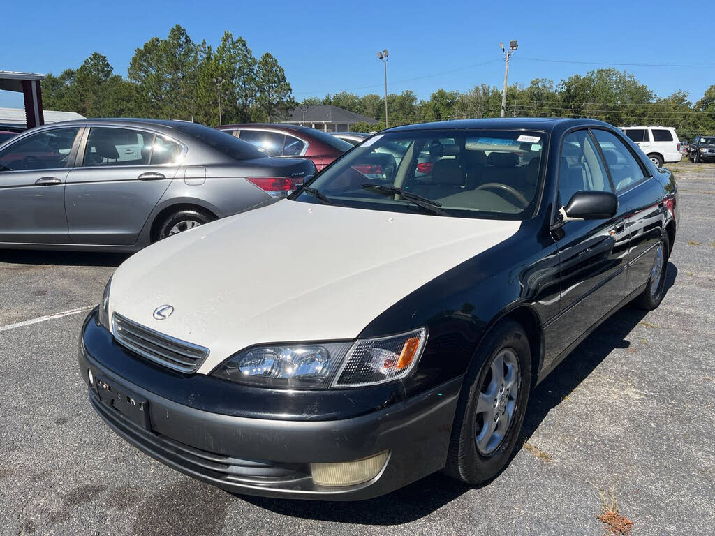 1999 Lexus ES 300 FWD