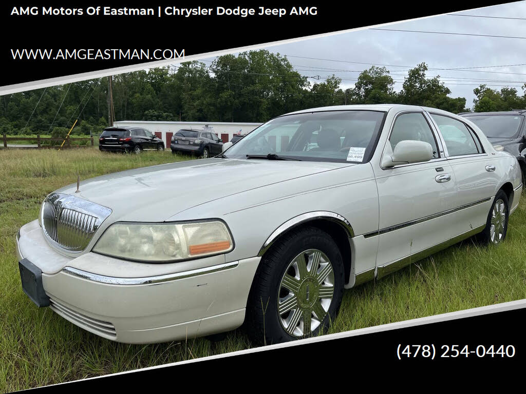 2004 Lincoln Town Car Ultimate