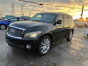 INFINITI QX56 4WD with Split Bench Seat Package