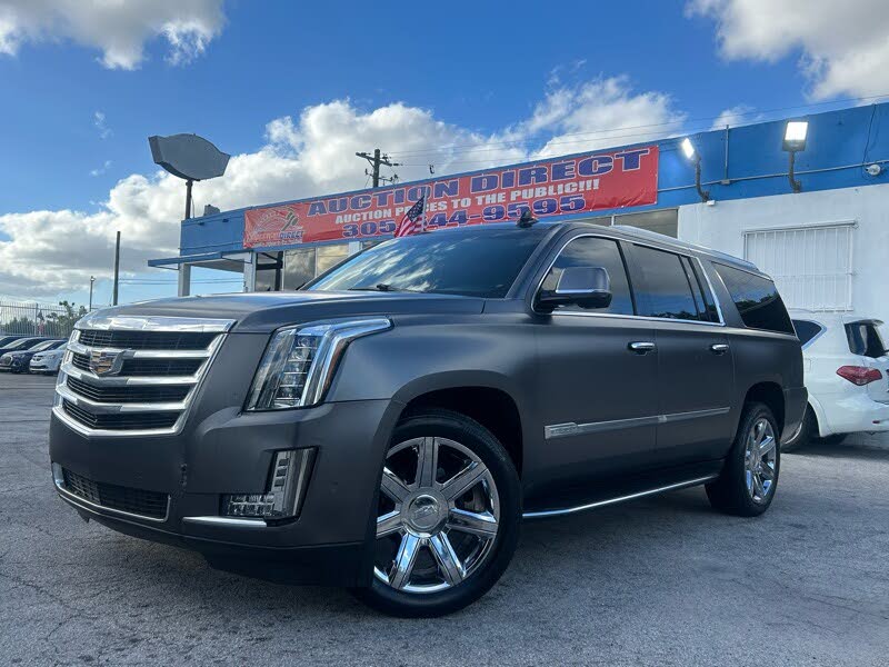 2017 Cadillac Escalade ESV Luxury RWD