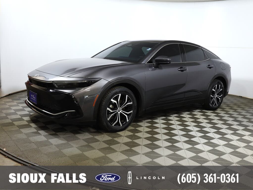 2023 Toyota Crown XLE AWD