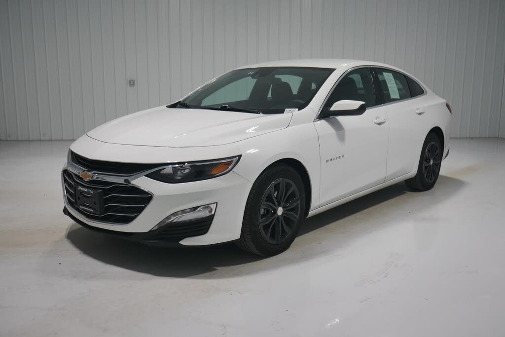 2024 Chevrolet Malibu LT with 1LT FWD