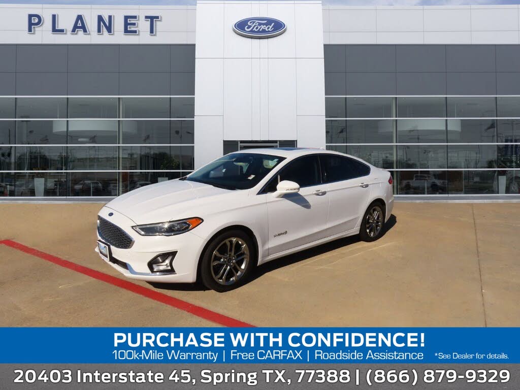 2019 Ford Fusion Hybrid Titanium FWD