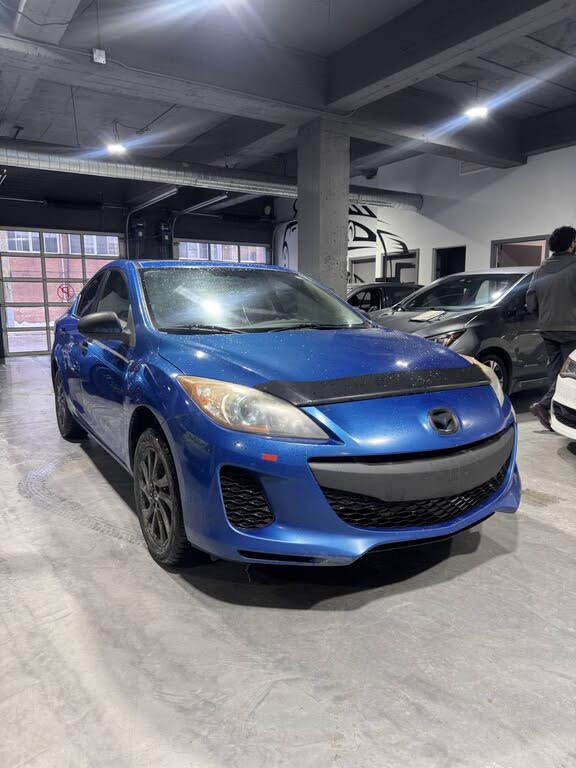 2013 Mazda MAZDA3 i Touring