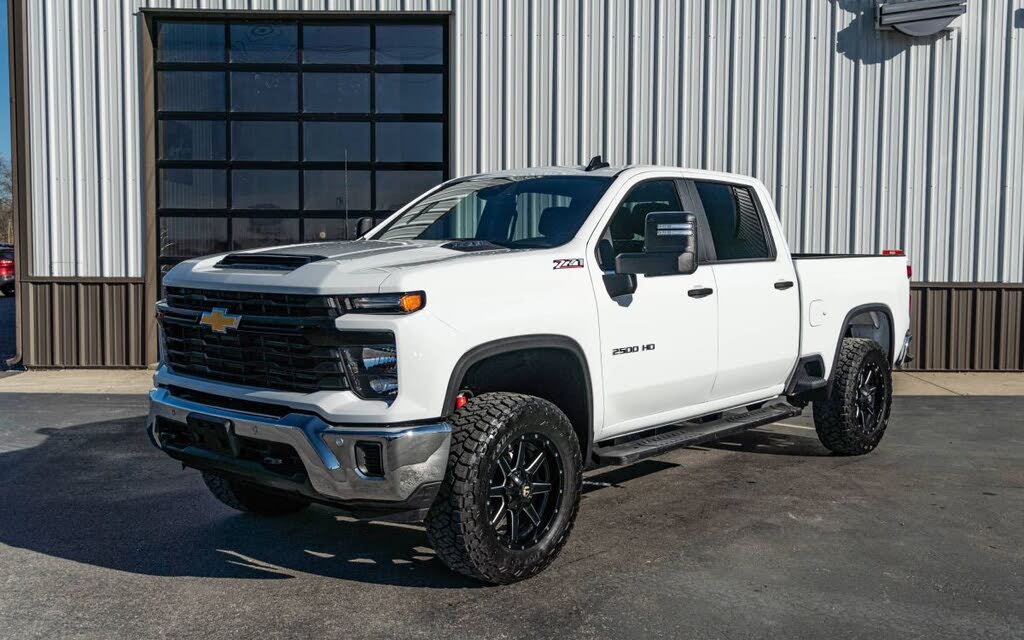 2025 Chevrolet Silverado 2500HD Work Truck Crew Cab 4WD