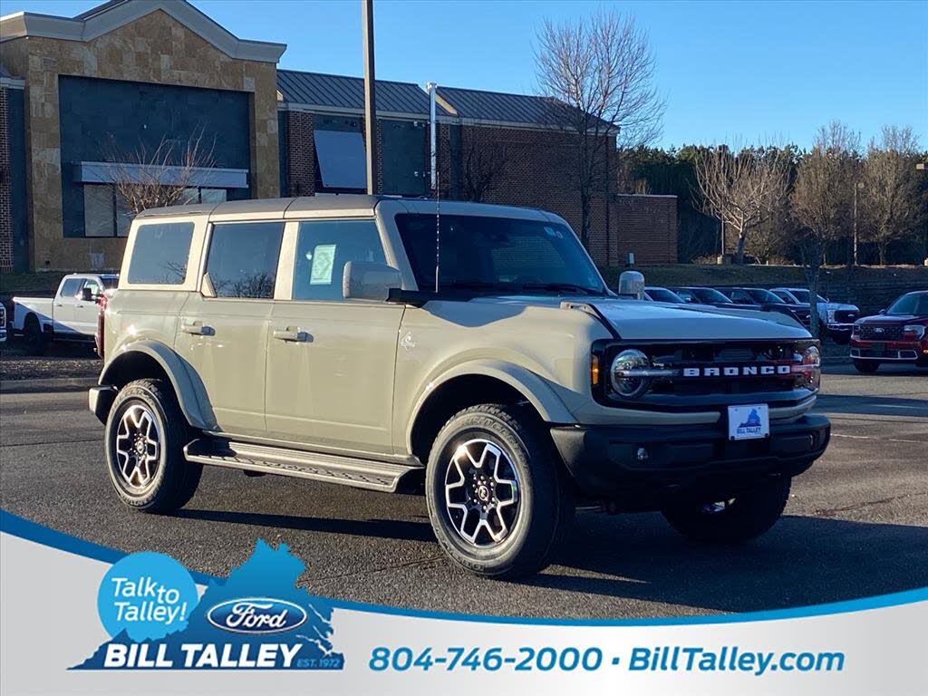 2025 Ford Bronco Outer Banks 4-Door 4WD