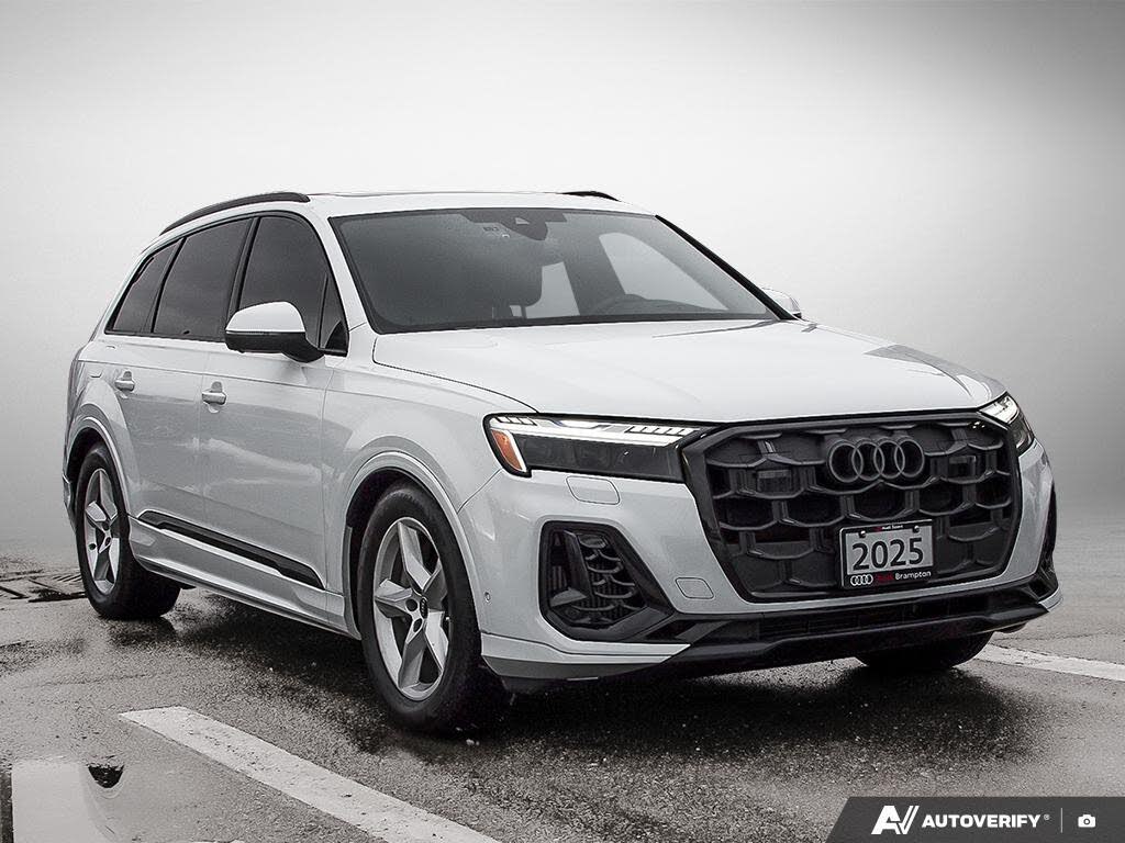 2025 Audi Q7 quattro Technik 55 TFSI