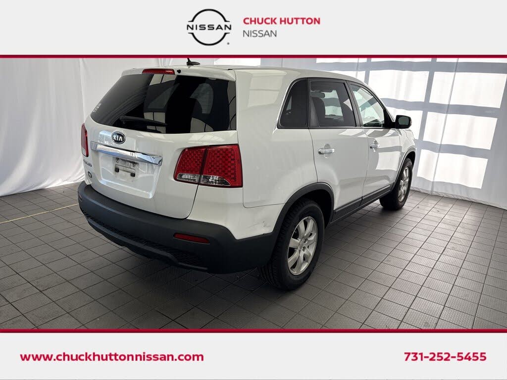 2011 Kia Sorento LX
