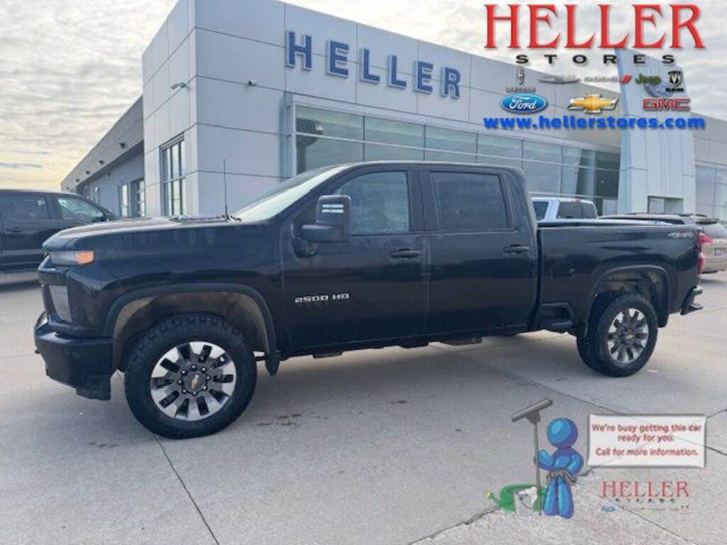 2022 Chevrolet Silverado 2500HD Custom Crew Cab 4WD