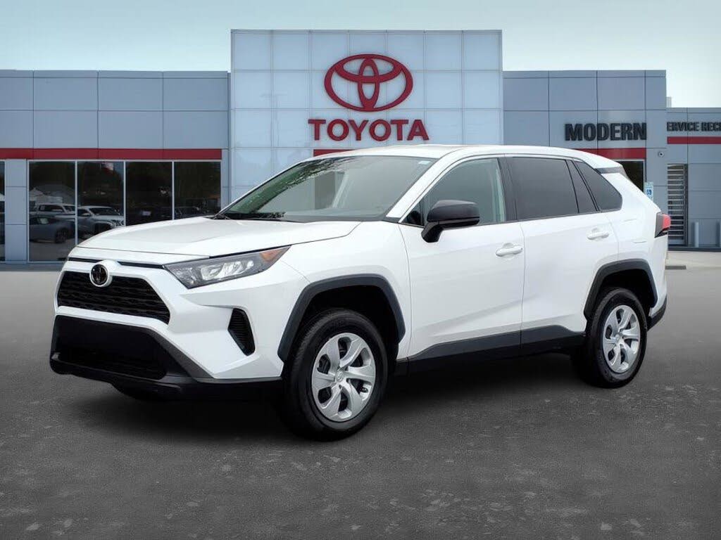 2022 Toyota RAV4 LE FWD