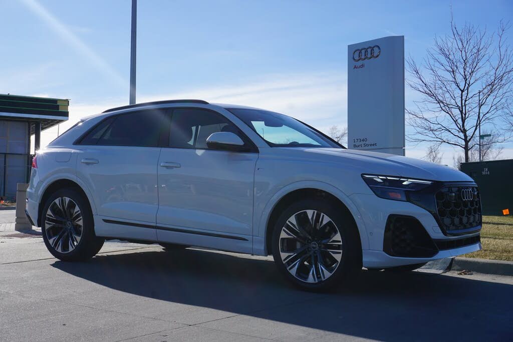 2026 Audi Q8 quattro Premium Plus 55 TFSI