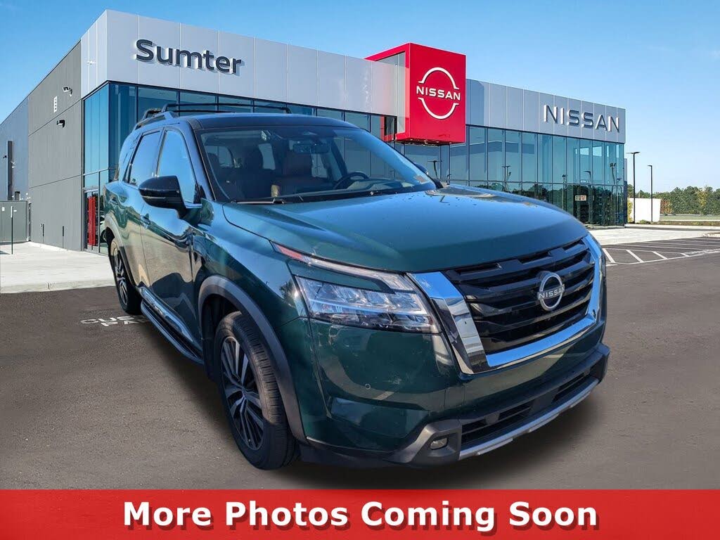 2023 Nissan Pathfinder Platinum FWD