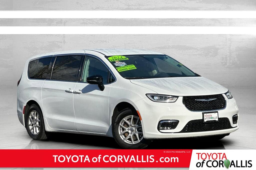 2024 Chrysler Pacifica Touring L FWD