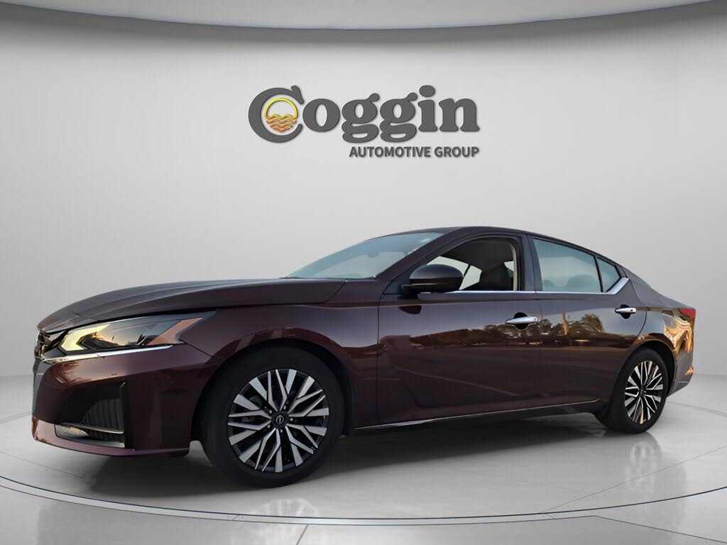 2024 Nissan Altima 2.5 SV FWD