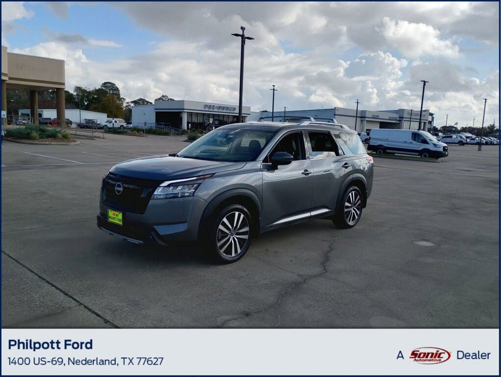 2024 Nissan Pathfinder Platinum 4WD