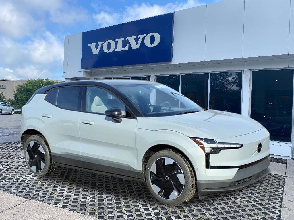 2026 Volvo EX30 Twin Ultra eAWD