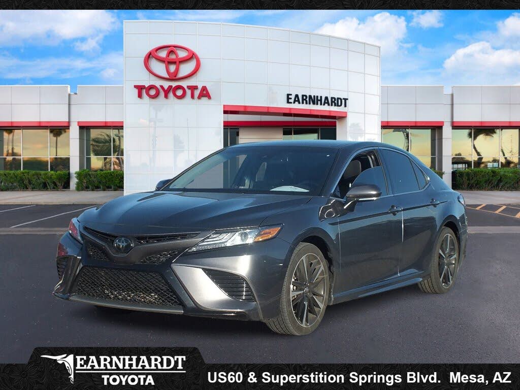 2019 Toyota Camry XSE FWD