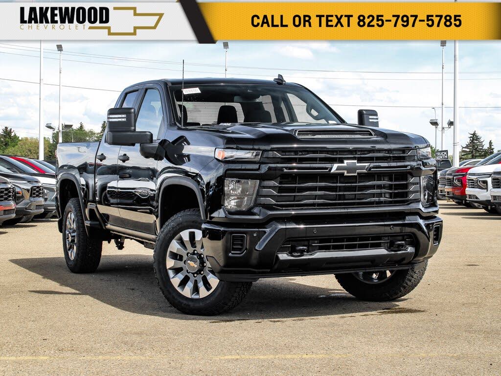 2025 Chevrolet Silverado 2500HD Custom Double Cab RWD